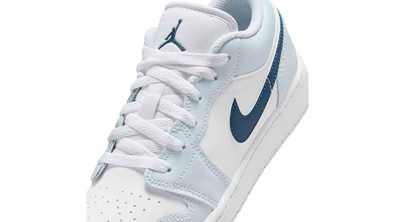 Air Jordan 1 Low GS Aura Squadron Blue 553560-104 tongue