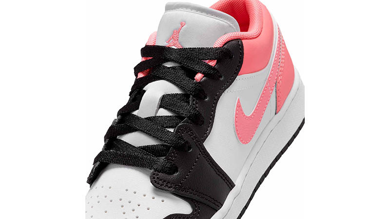 Air Jordan 1 Low GS Black Pink Gaze 553560-025 tongue