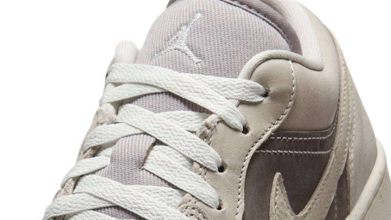 Air Jordan 1 Low SE Enigma Stone Pale Ivory Detail