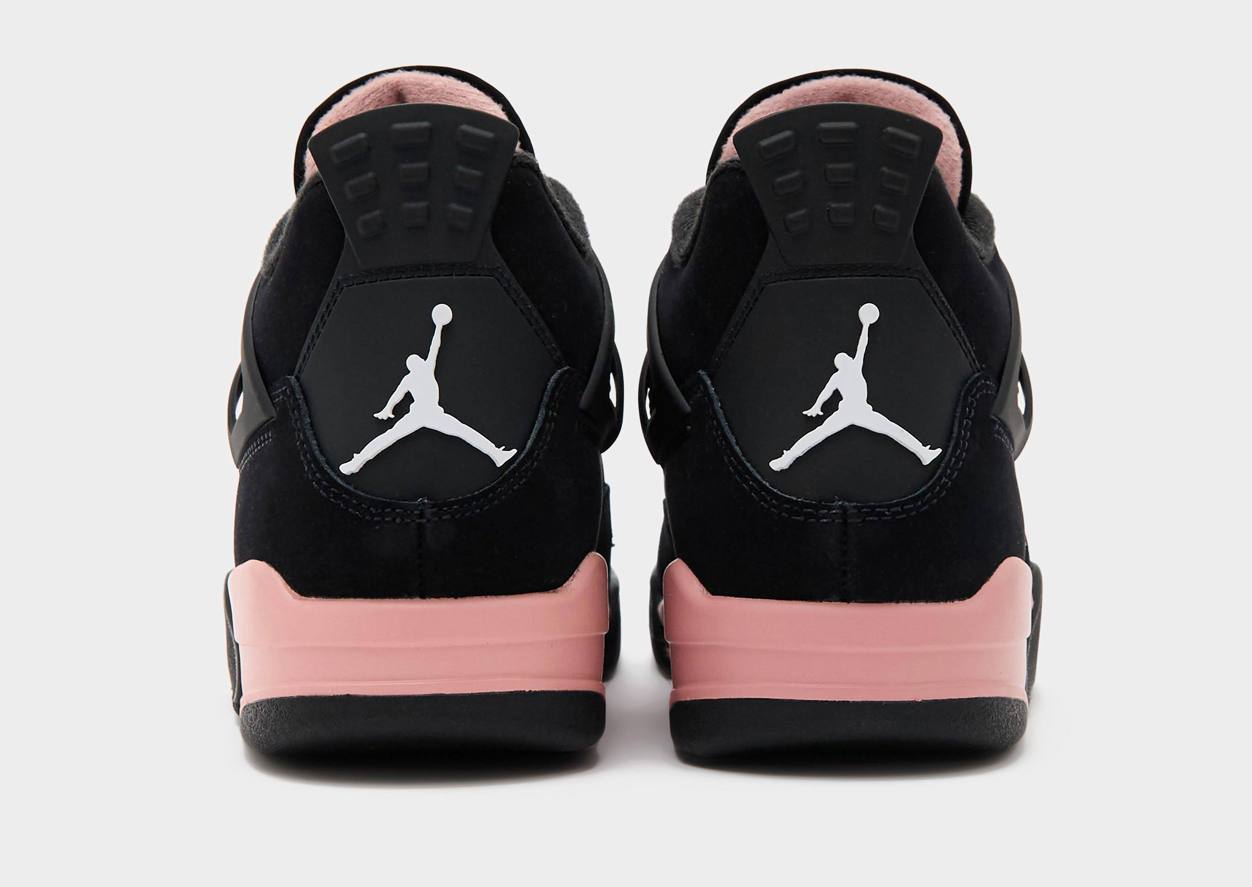 Air Jordan 4 Pink Thunder Retailer Look Heel