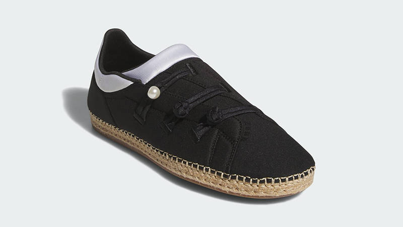 CLOT x adidas Qi Flow Black White JQ4053 front