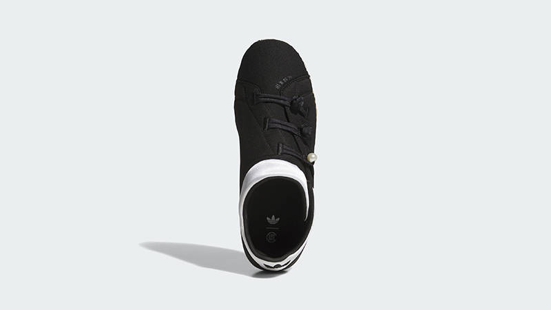CLOT x adidas Qi Flow Black White JQ4053 middle