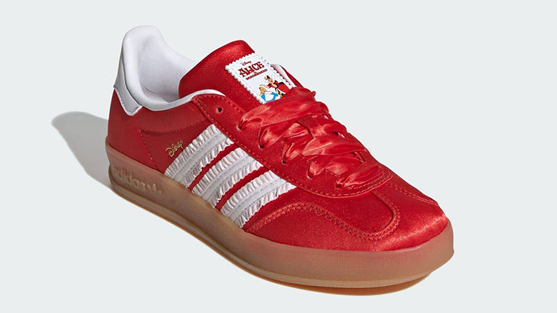 Disney x adidas Gazelle Indoor GS Alice In WonderlandIH1761 front