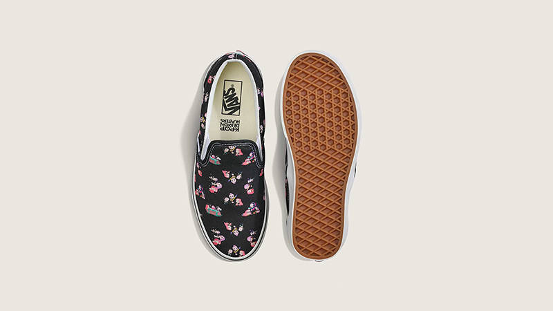 KPop Demon Hunters x Vans Classic Slip-On Black VN000ED2BOS middle