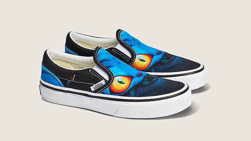 KPop Demon Hunters x Vans Classic Slip-On PS Black VN000EECBMA front