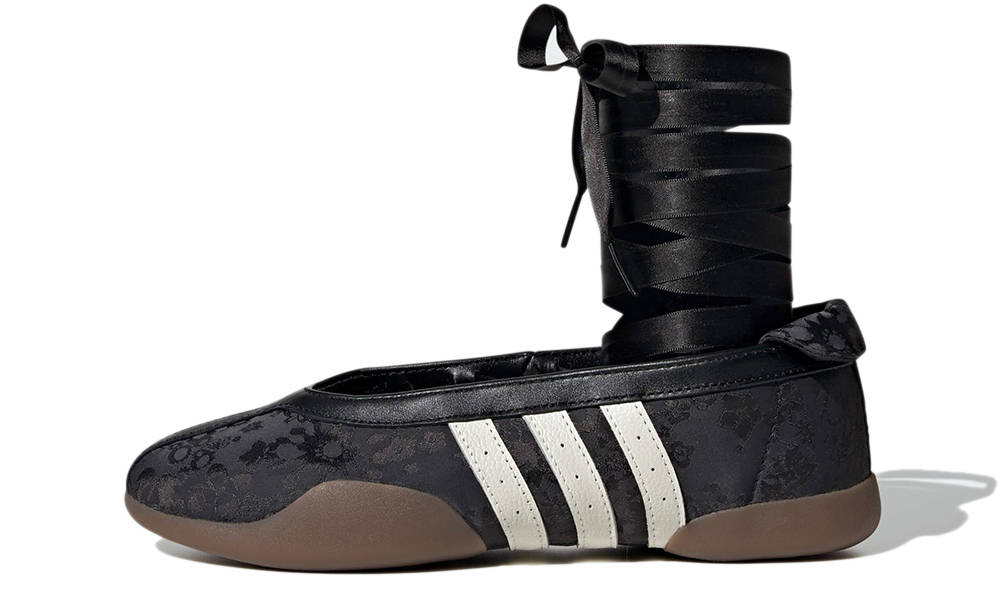 Liberty London x adidas Taekwondo Mei Ballet Black Floral IH6916