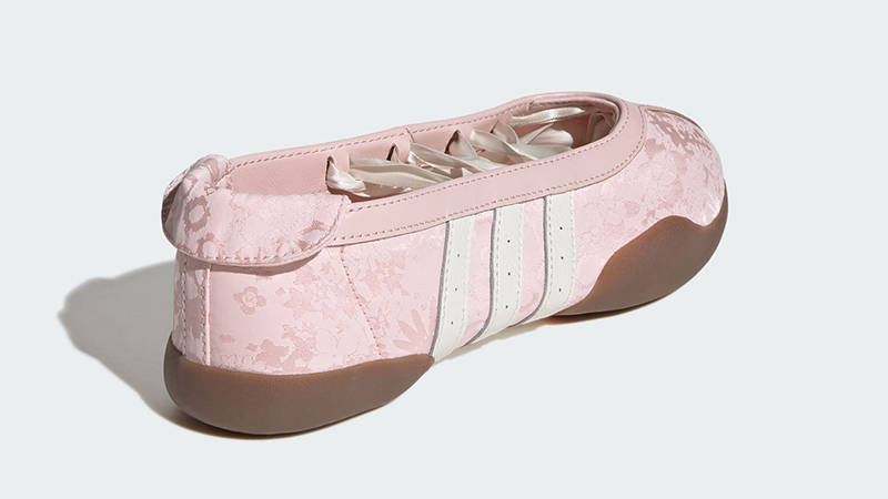 Liberty London x adidas Taekwondo Mei Ballet Pink Floral IH6915 back