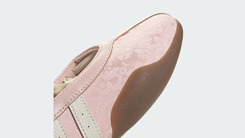 Liberty London x adidas Taekwondo Mei Ballet Pink Floral IH6915 toe