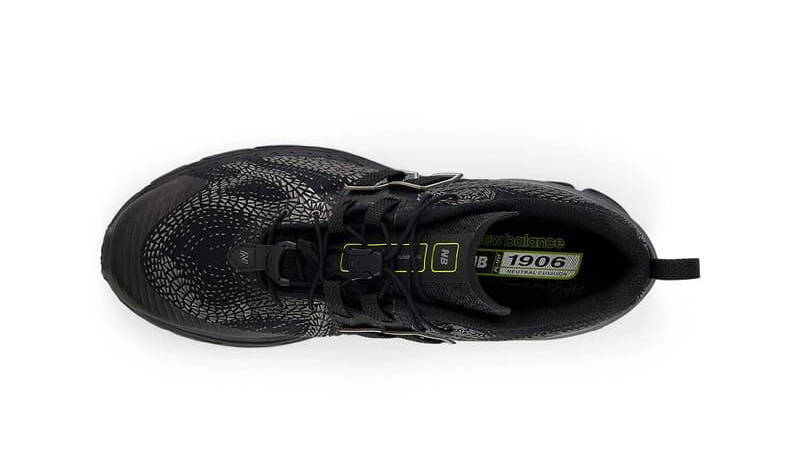 New Balance 1906F Black Grey middle