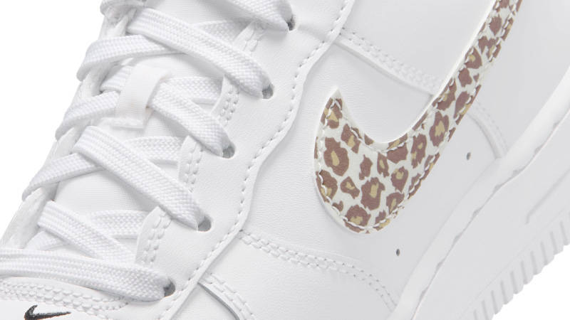 Nike Air Force 1 Low GS Leopard White Detail