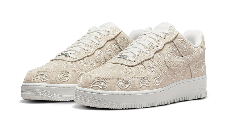 Nike Air Force 1 Low Paisley White IU2363-100 front