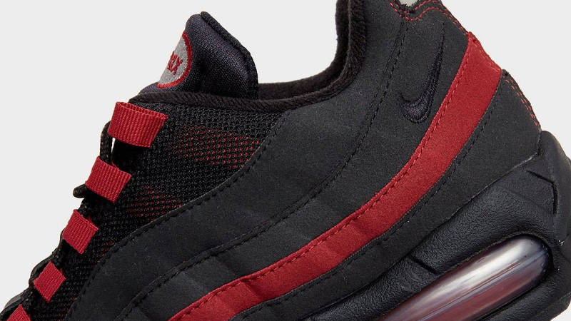 Nike Air Max 95 OG Team Crimson Closeup