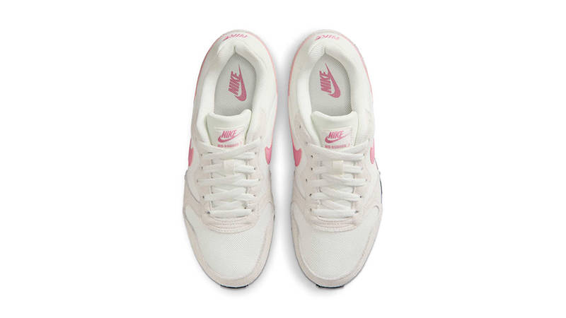 Nike MD Runner 2 Sail Peony 749869-106 middle