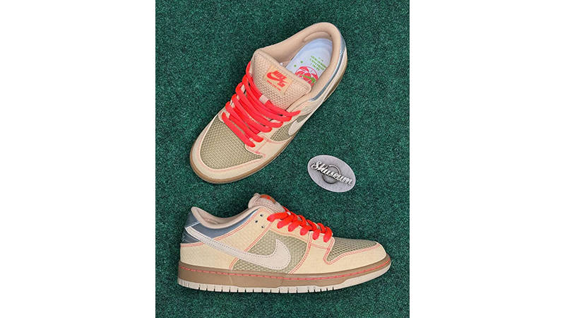 Nike SB Dunk Low Som Tum Thai Food from top
