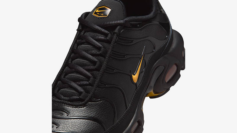 Nike TN Air Max Plus Premium Black Metallic Rose IF4390-001 tongue