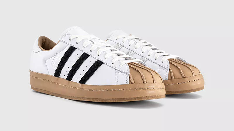 Offspring x adidas Superstar Vintage White Black HQ7567 front