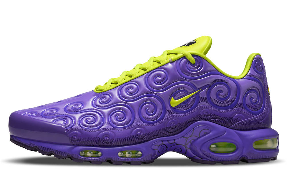 One Piece x Nike TN Air Max Plus ‘Gomu’ Monkey D. Luffy Mockup