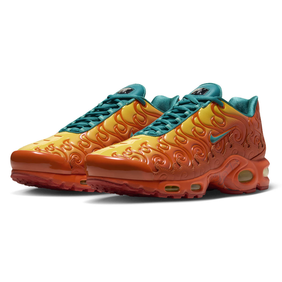One Piece x Nike TN Air Max Plus ‘Mera’ Portgas D. Ace Pair