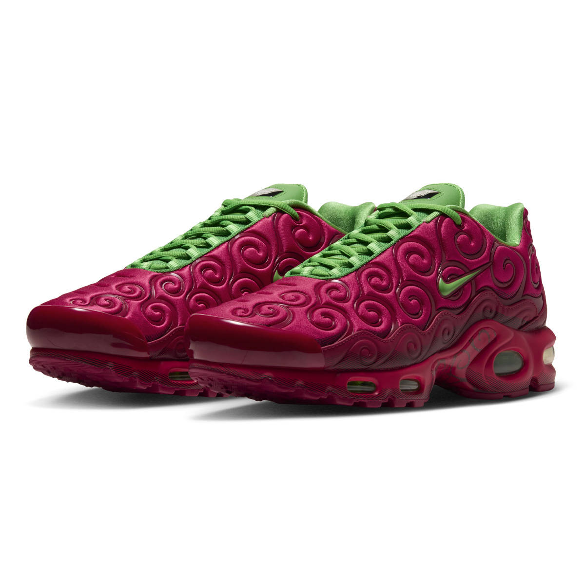 One Piece x Nike TN Air Max Plus ‘Ope’ Trafalgar D. Law Pair