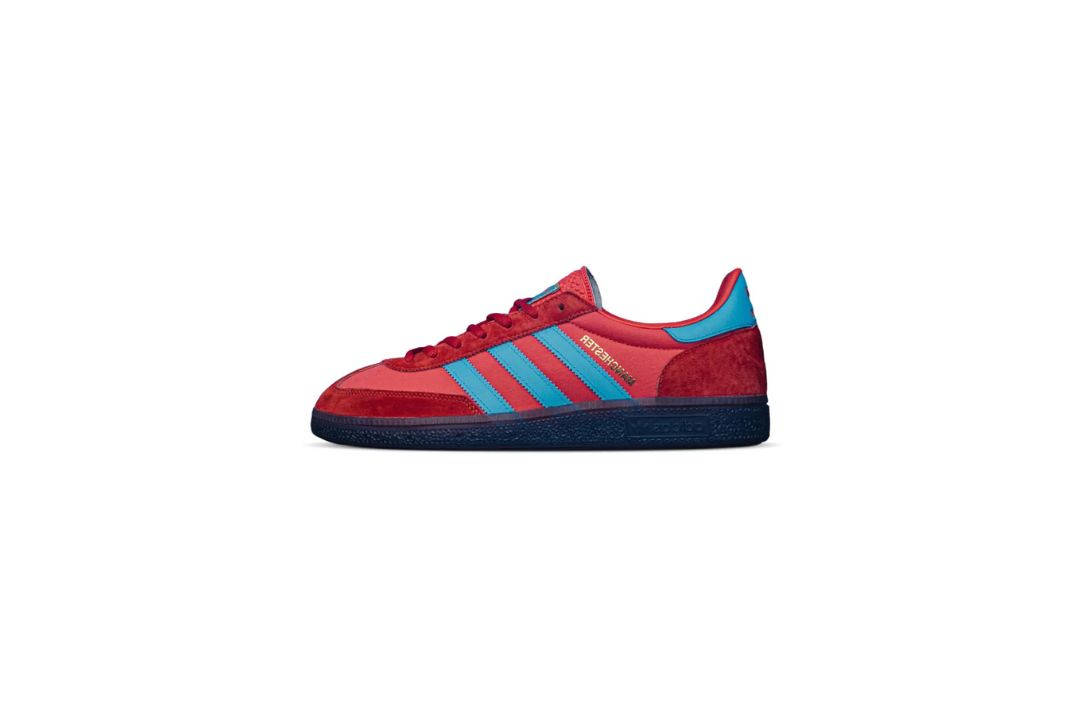 adidas manchester side profile article