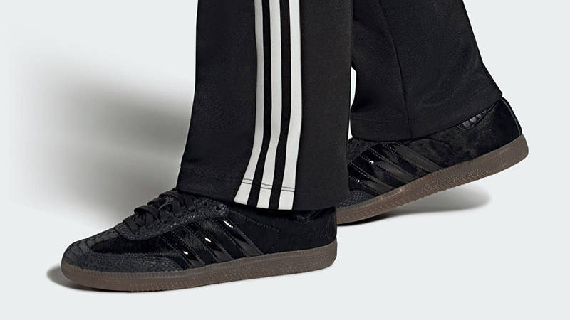 adidas Samba OG Black Off White IH9149 on foot