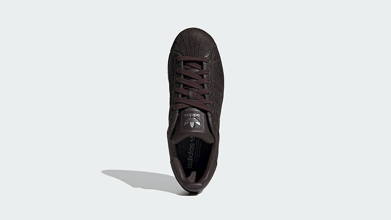 adidas Superstar Dark Brown HQ2365 middle