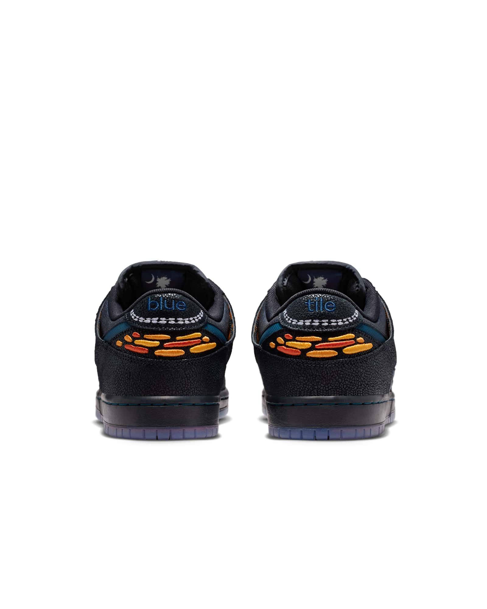 Bluetile Skateshop x Nike SB Dunk Low Butterfly back