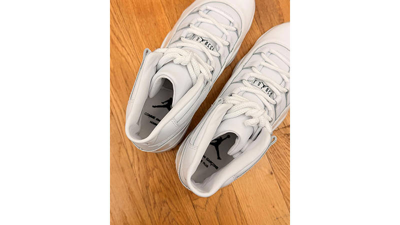 Comme des Garçons x Air Jordan 11 White from top