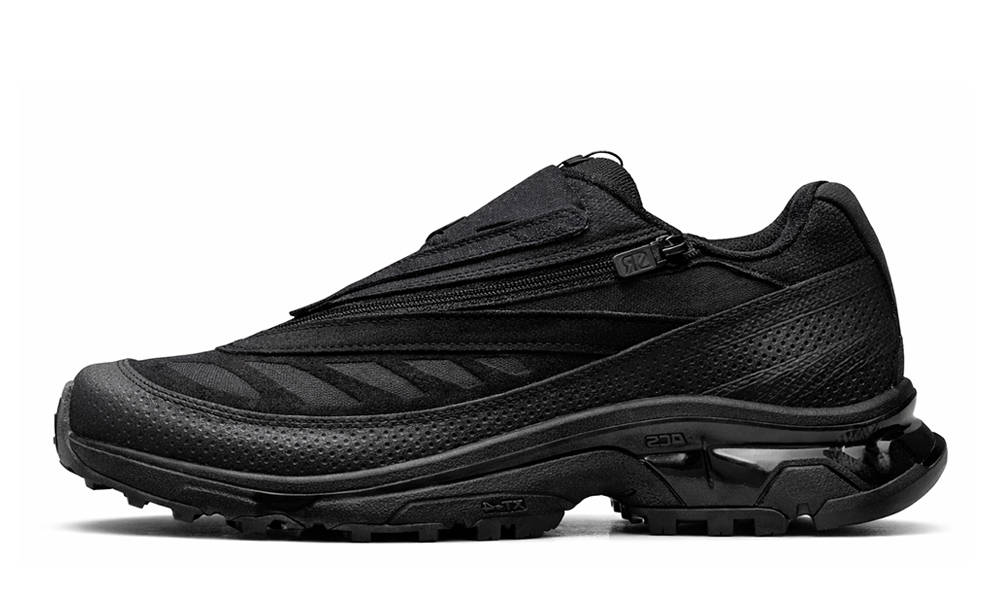 KITH x Salomon XT-Voyager 2 Triple Black