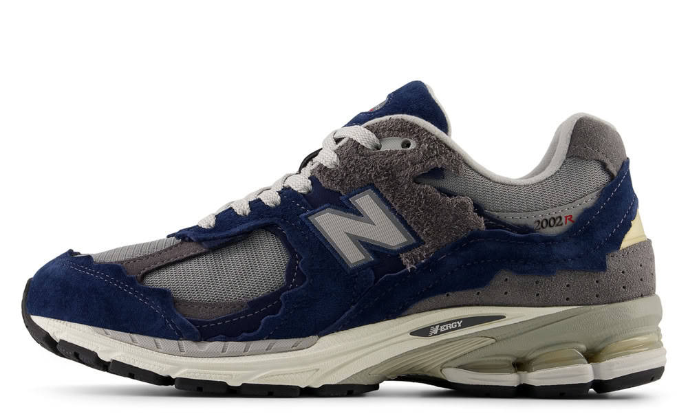 New Balance 2002R Protection Pack Navy