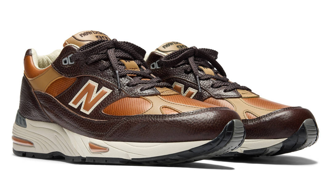 New Balance 991 Chocolate Plum Front