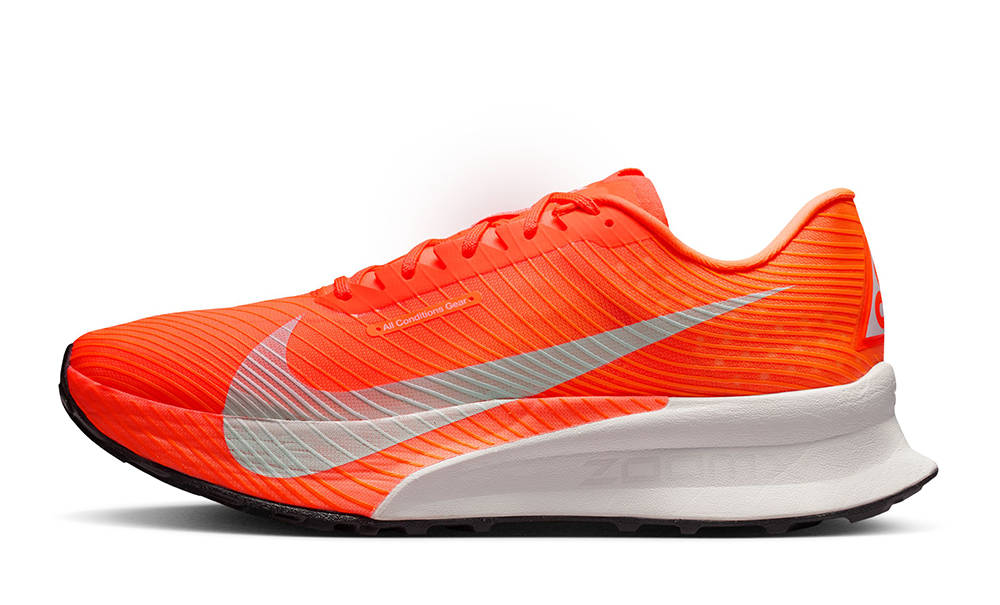 Nike ACG Ultrafly Trail Hyper Crimson