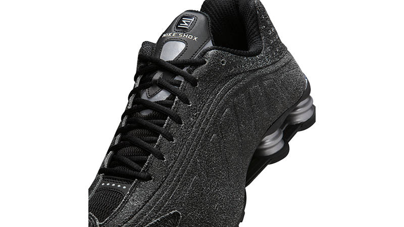 Nike Shox R4 Black Distressed IO4544-002 side