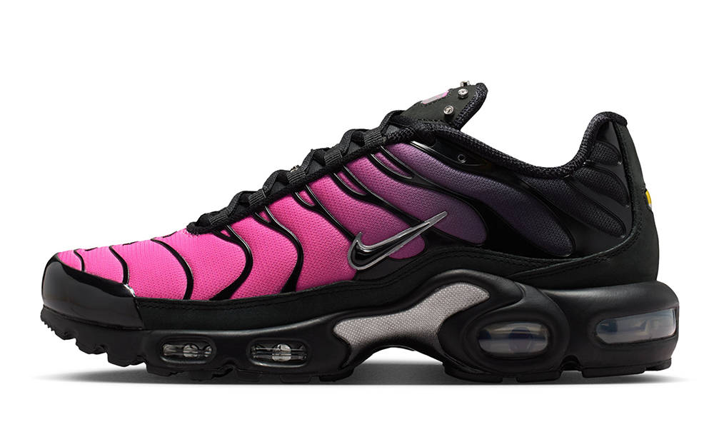 Nike TN Air Max Plus Black Peony IQ0280-010
