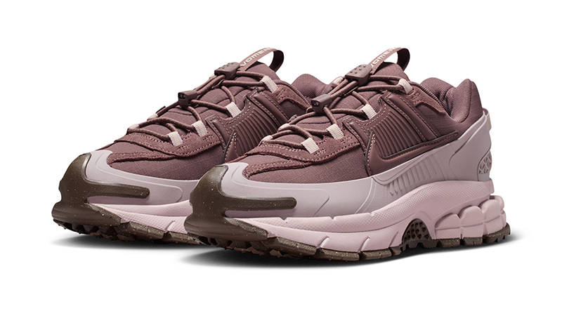 Nike Vomero 5 Roam Tattoo Particle Rose HQ2181-501 front