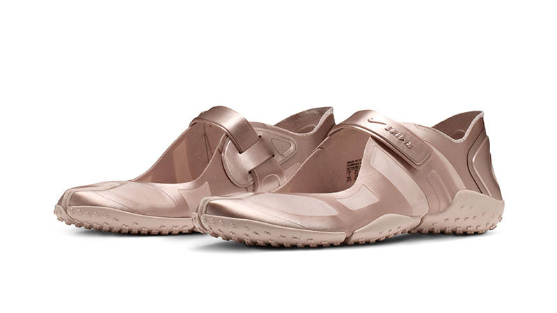 NikeSKIMS Air Rift Satin Pack Silt Red IQ7158-600 front