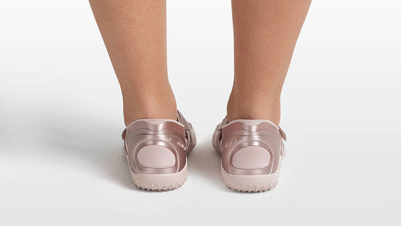 NikeSKIMS Air Rift Satin Pack Silt Red IQ7158-600 on foot back