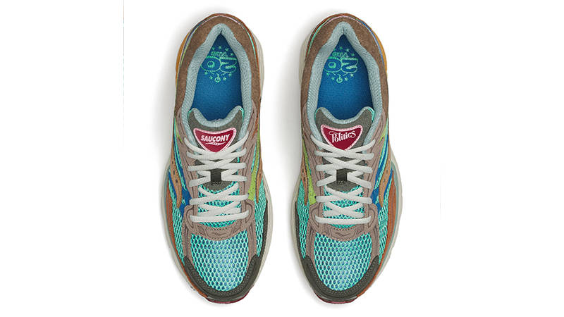 Sneaker Politics x Saucony Omni 9 Sportsman’s Paradise S71032-1 middle