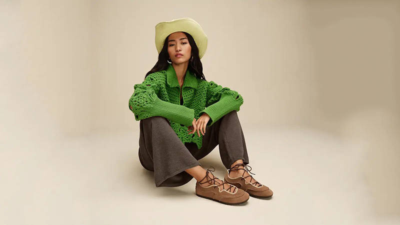 UGG Quill Ballet chestnut 1184790-CHE on foot