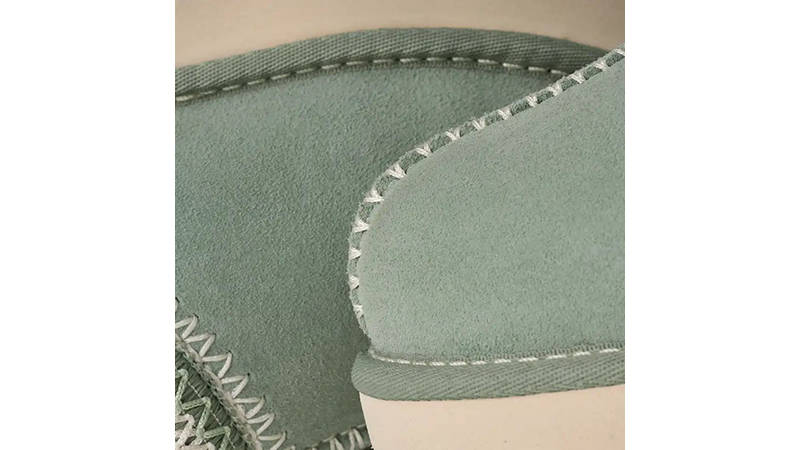 UGG Tasman Meadow Accent Artichoke 1175184-ART closeup