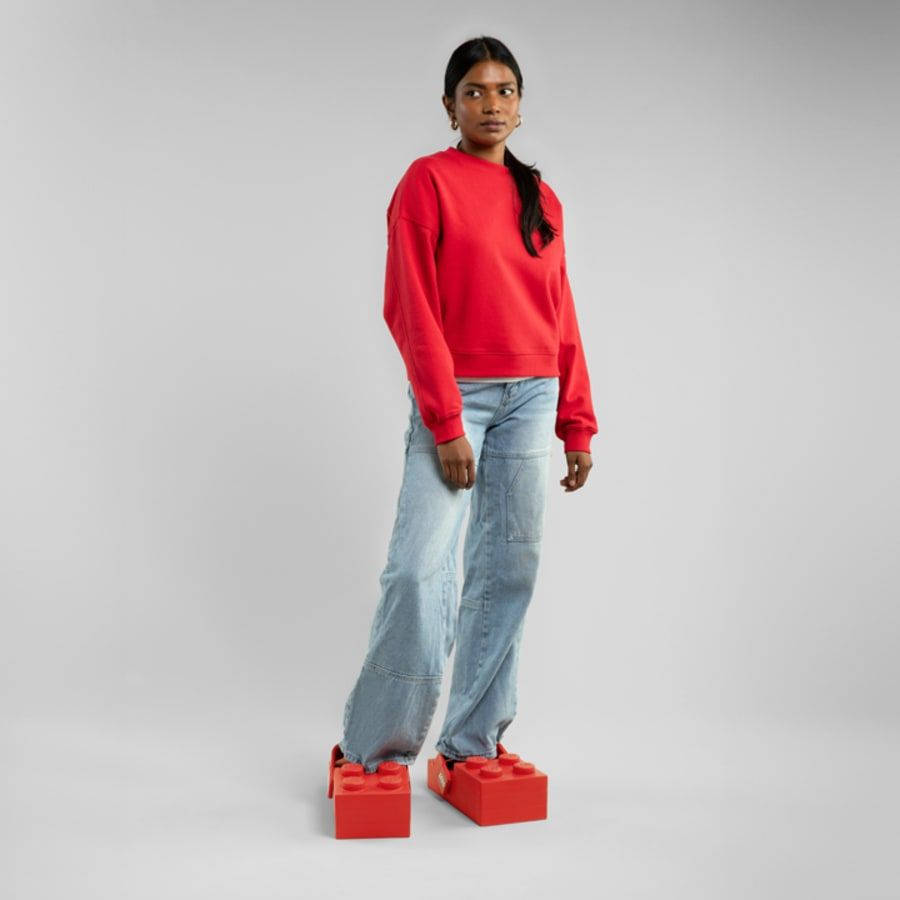 Crocs Brick Clog LEGO Red 211719-5DJ on foot front