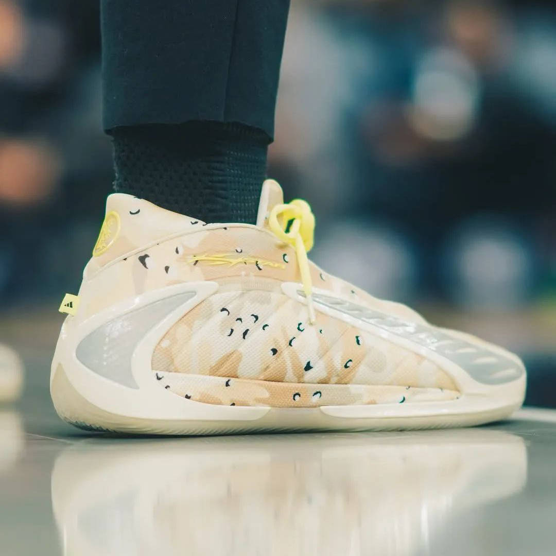 Hellstar x adidas Anthony Edwards 2 Desert Camo Lime feature