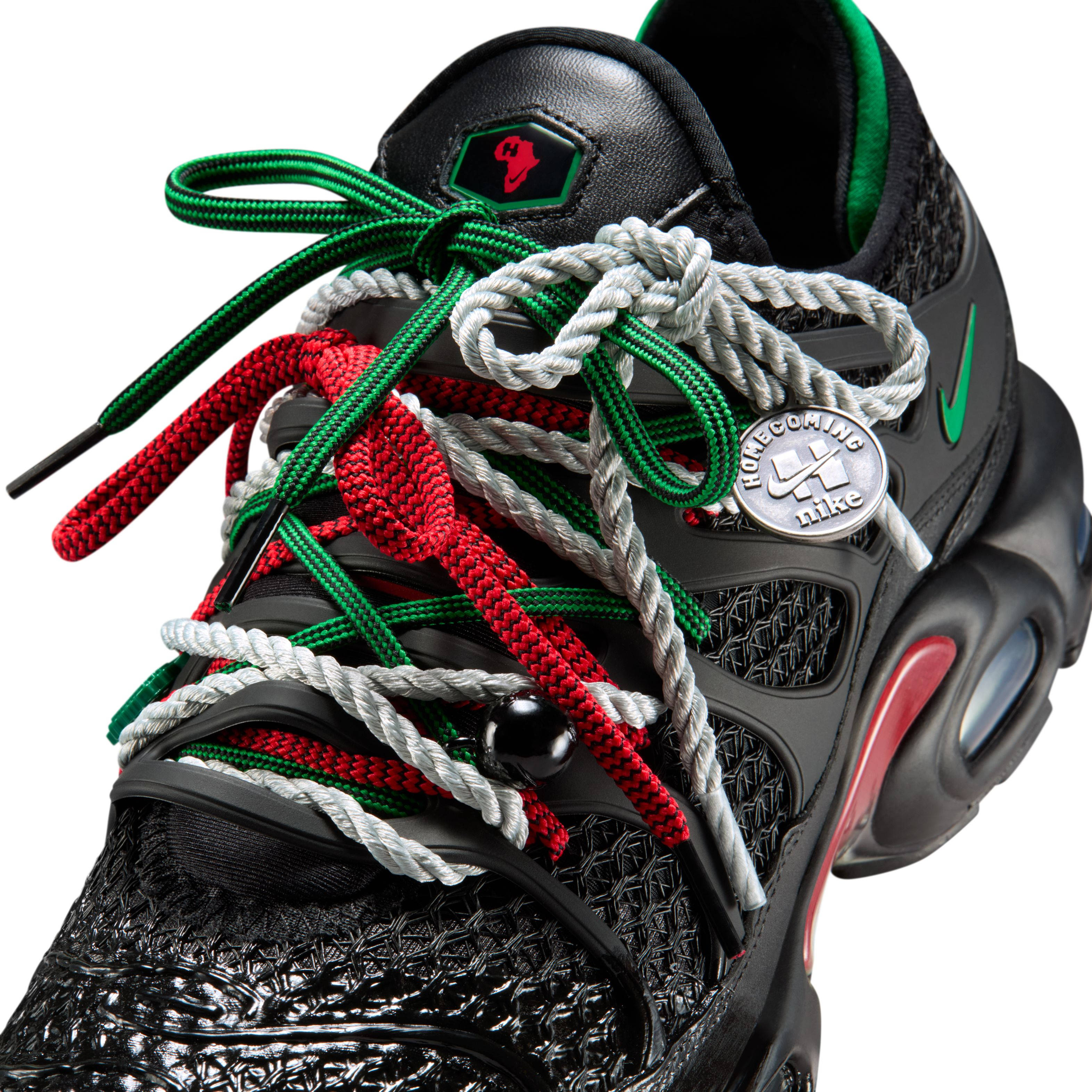 HOMECOMING x Nike TN Air Max Plus Black IM4960-001 side