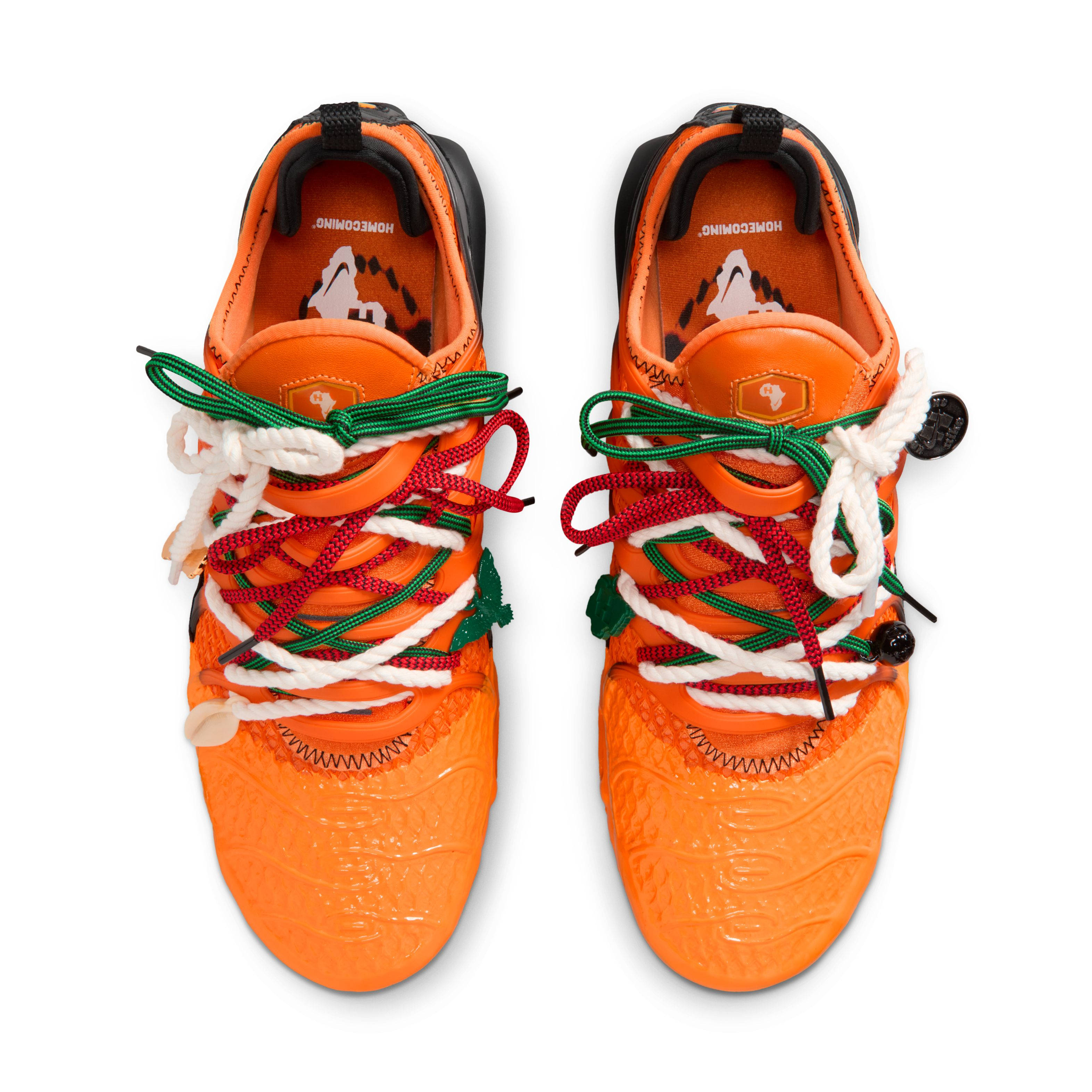 HOMECOMING x Nike TN Air Max Plus Orange IM4960-800 middle