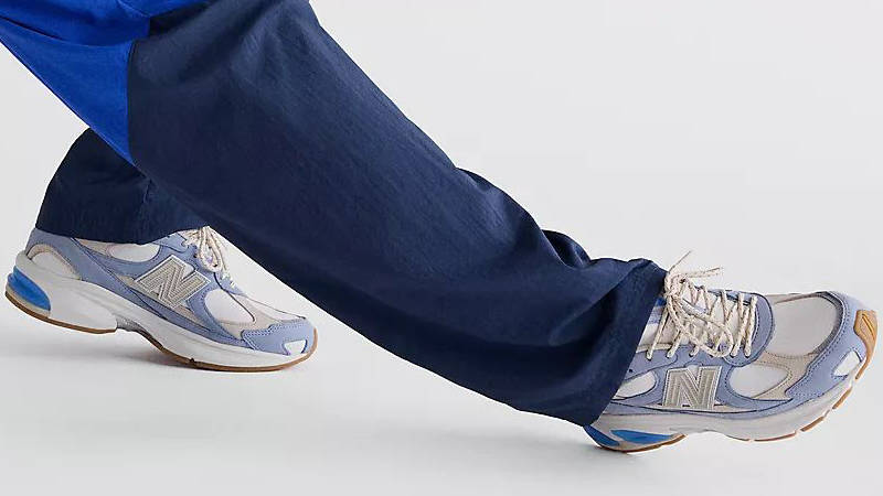 New Balance 2010 Dusk Shower Timberwolf U201089S on foot