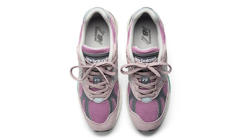 New Balance 991v2 Smoked Pearl U991RR2 middle