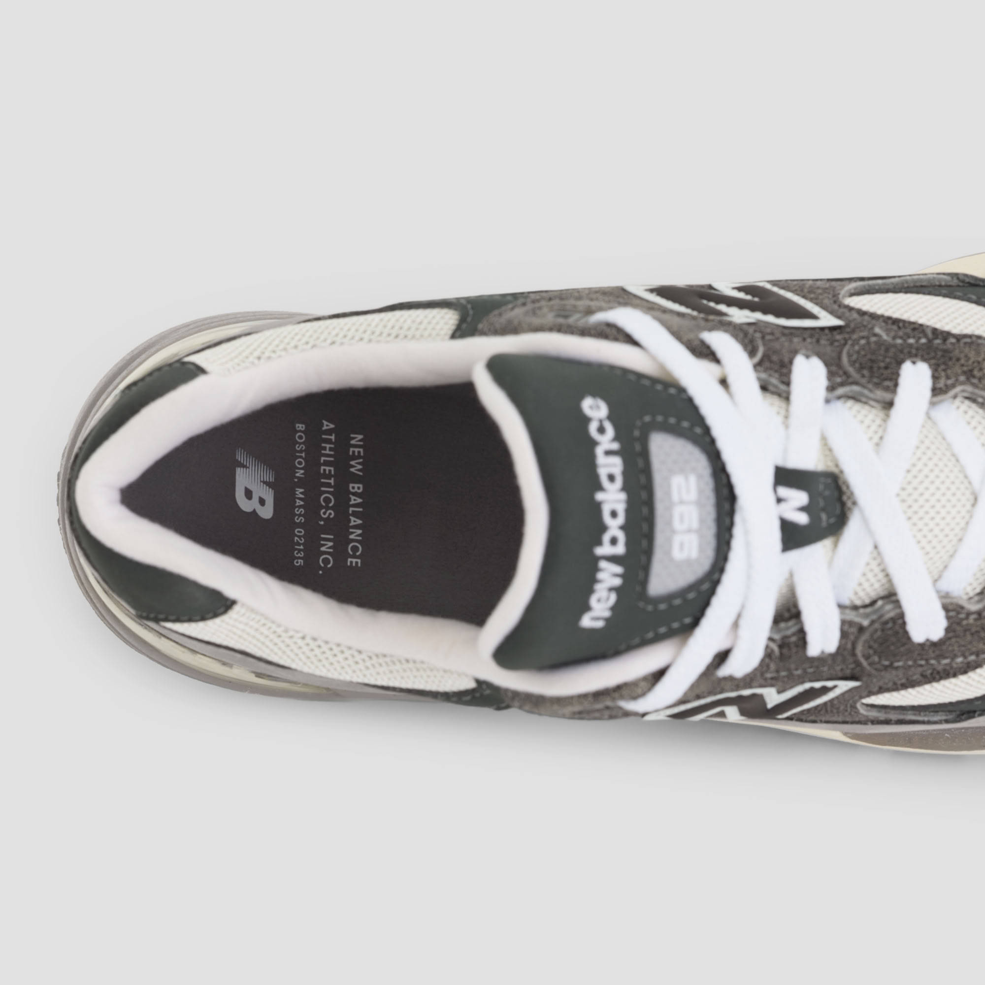 New Balance 992 Shadow Grey Turtledove Top Detail