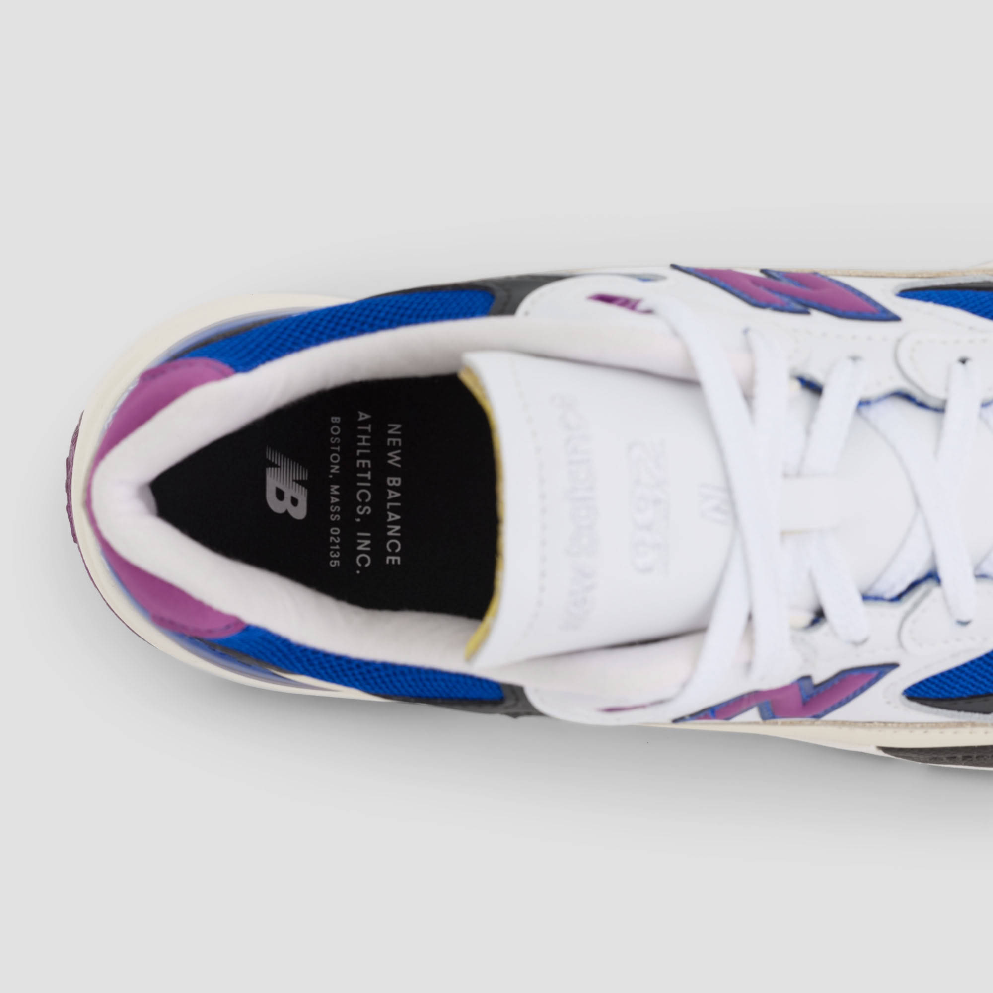 New Balance 992 White Team Royal Detail