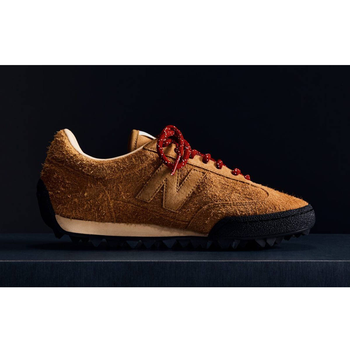 New Balance Gator Run Timberwolf UGTR7Q8 front