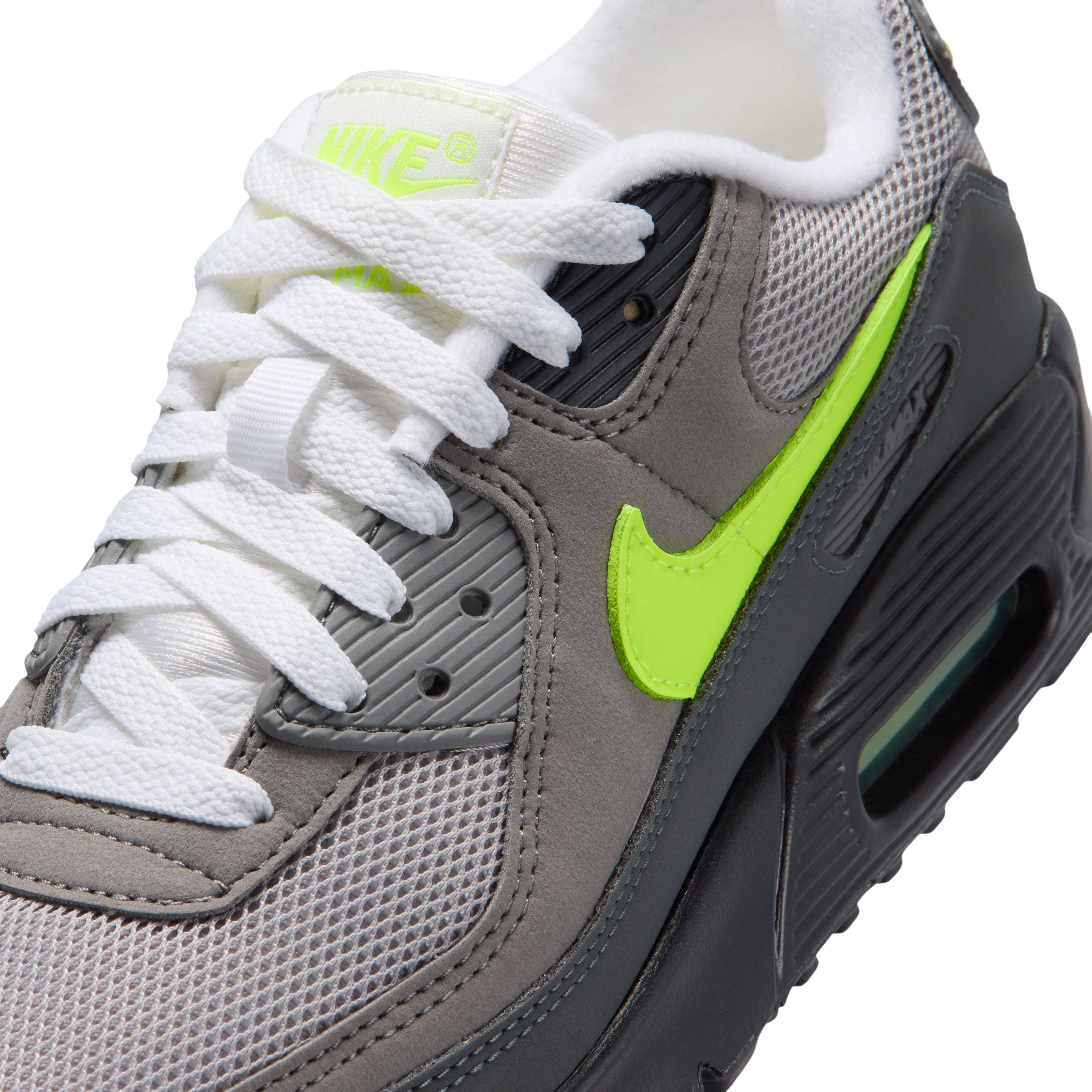 Nike Air Max 95 OG GS Neon 2025 2026 IQ7583-001 side